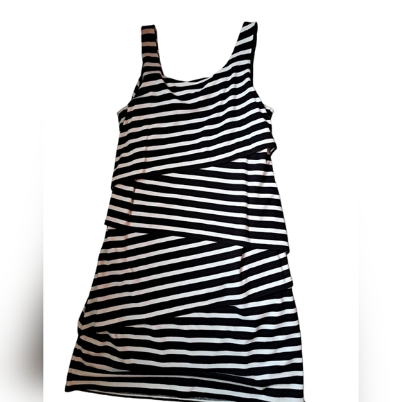 LOFT BLACK WHITE tiered vertical stripe summer dress rayon blend lined petite LG - Picture 2 of 6